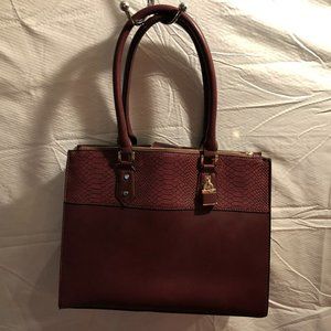 EUC Mossimo Handbag/Laptop/Sm Briefcase